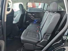 Hongqi HS7 PHEV 2.0T PHEV four-wheel drive Qichang version 7 seats - фото 17