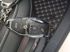 Hongqi HS7 PHEV 2.0T PHEV four-wheel drive Qichang version 7 seats - фото 9