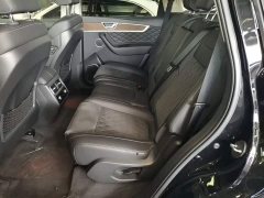 Hongqi HS7 2.0T DCT two-wheel drive smart connected flagship version - фото 17