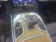 Hongqi E-HS9 690km flagship version six seats - фото 14