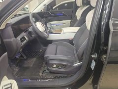 Hongqi E-HS9 690km flagship version six seats - фото 15