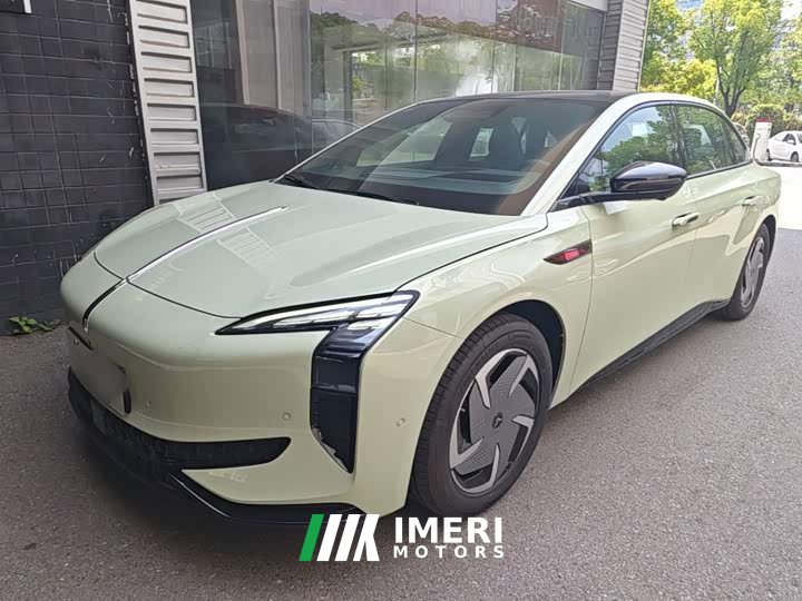 Hongqi EH7 2025 690 Smart Select Edition - автомобиль из Китая