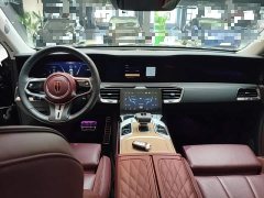 Hongqi E-HS9 690km flagship version six seats - фото 10