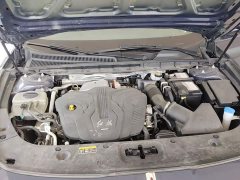 Hongqi H5 2023 2.0T automatic smart connected flag version - фото 20
