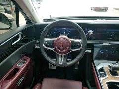 Hongqi E-HS9 660km Qichang version six seats - фото 11