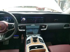 Hongqi E-HS9 660km Qichang version six seats - фото 13