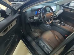 Hongqi E-QM5 620km PLUS - фото 16
