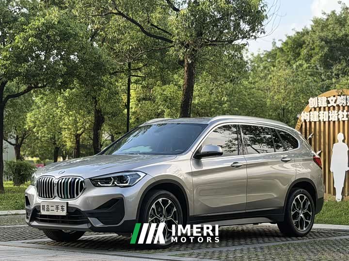 BMW X1 sDrive25Li Leading - автомобиль из Китая