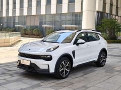 Lynk & Co 01 EM-P 2022 1.5TD PHEV Plus - фото 1