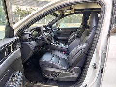 Lynk & Co 01 EM-P 2022 1.5TD PHEV Plus - фото 17