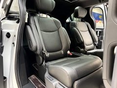 Toyota SIENNA 2021 2.5L Hybrid Extreme Edition - фото 10