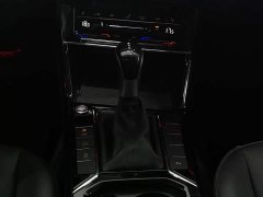 Volkswagen Passat 2022 330TSI Elite Edition - фото 13