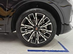 Hongqi HS5 2.0T four-wheel drive Qixiang Pro version - фото 6