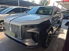 Hongqi E-HS9 660km flag collar version four seats - фото 1