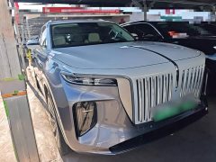 Hongqi E-HS9 660km flag collar version four seats - фото 4