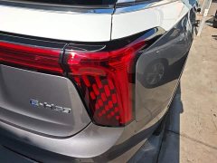 Hongqi E-HS9 660km flag collar version four seats - фото 8