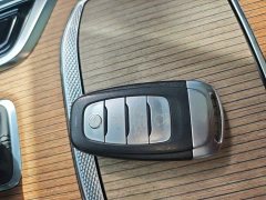 Hongqi E-HS9 660km Qichang version six seats - фото 9