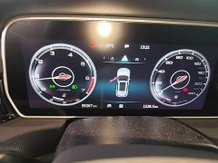 Hongqi HS5 facelift 2.0T Zhilian Qixiang four-wheel drive version - фото 12