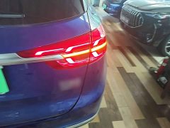 Hongqi HS5 facelift 2.0T Zhilian Qixiang four-wheel drive version - фото 8