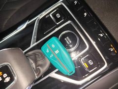 Hongqi HS5 facelift 2.0T Zhilian Qixiang four-wheel drive version - фото 9