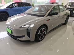 Hongqi EH7 760 Pro four-wheel drive version - фото 2