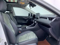 Toyota RAV4 Rongfang 2.0L CVT four-wheel drive fashion Plus version - фото 15