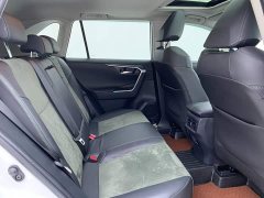 Toyota RAV4 Rongfang 2.0L CVT four-wheel drive fashion Plus version - фото 16