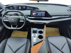 Changan UNI-V 1.5T premium - фото 12