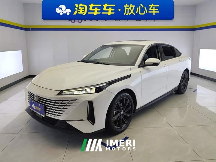 Changan Yida Blue Whale NE 1.5T GDI DCT pilot - автомобиль из Китая