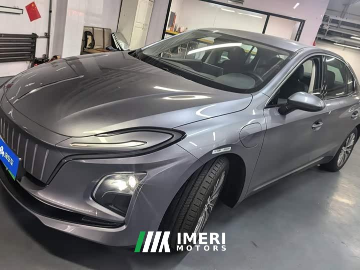 Hongqi E-QM5 610km PLUS