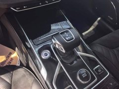 Hongqi HS5 facelift 2.0T Zhilian Qixiang four-wheel drive version - фото 16