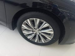Hongqi E-QM5 560km PLUS - фото 6