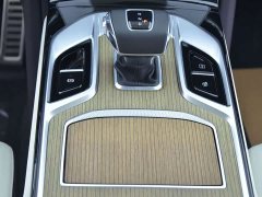Hongqi E-HS9 660km flag collar version four seats - фото 7