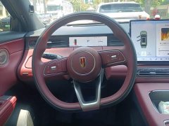 Hongqi HS6 PHEV 145 smart hybrid version - фото 15