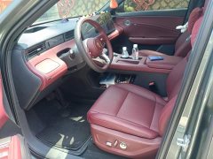 Hongqi HS6 PHEV 145 smart hybrid version - фото 9