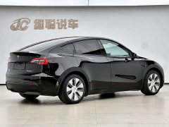 Tesla Model Y rear-wheel drive version - фото 5