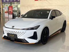 Changan UNI-V 1.5T noble sports - фото 1
