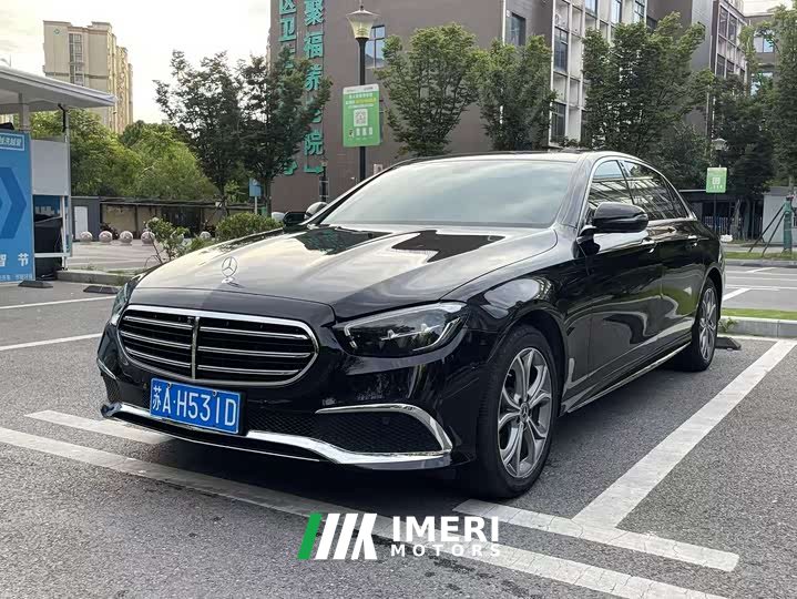Mercedes-Benz E-Class facelift E 300 L sporty and stylish - автомобиль из Китая