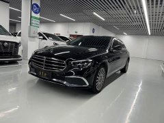Mercedes-Benz E-Class Three E 300 L Luxury - фото 1