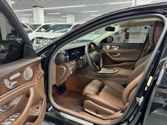 Mercedes-Benz E-Class Three E 300 L Luxury - фото 4