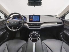 Hongqi E-QM5 2021 Charging Flagship Edition - фото 5