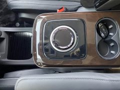 Hongqi HQ9 PHEV 2.0T four-wheel drive flagship version - фото 13