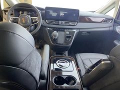Hongqi HQ9 PHEV 2.0T four-wheel drive flagship version - фото 9