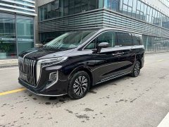 Hongqi HQ9 PHEV 2.0T four-wheel drive business version - фото 1