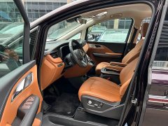 Hongqi HQ9 PHEV 2.0T four-wheel drive business version - фото 4