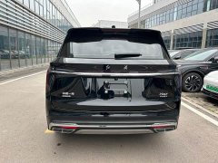 Hongqi HS7 PHEV 2.0T PHEV four-wheel drive Qichang version 6 seats - фото 17