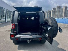 Beijing Off-Road BJ40 2.0D Blade Hero Glory Edition - фото 13
