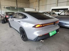 Changan UNI-V 1.5T premium - фото 4