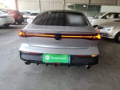 Changan UNI-V 1.5T premium - фото 5