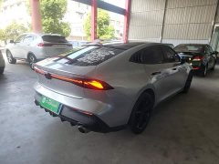 Changan UNI-V 1.5T premium - фото 6
